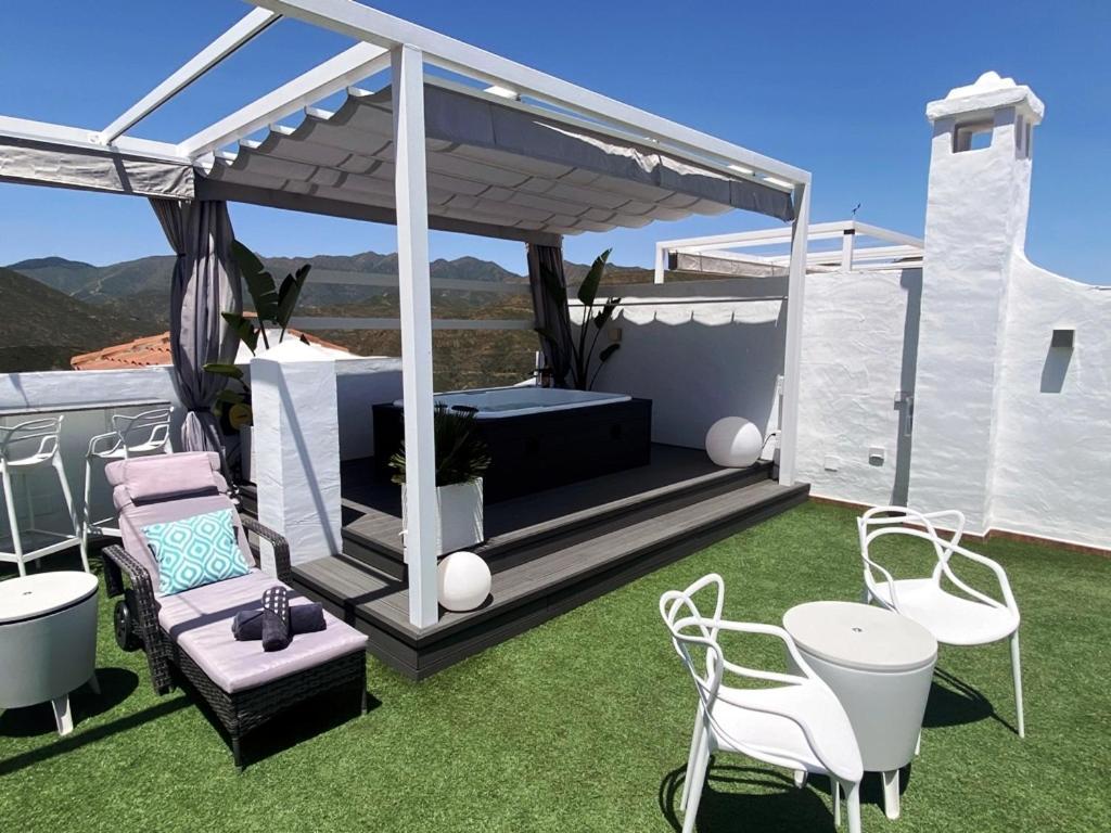Ferienwohnung Penthouse Mit Privatem Jacuzzi In Marbella - La Mairena Ojén Exterior foto