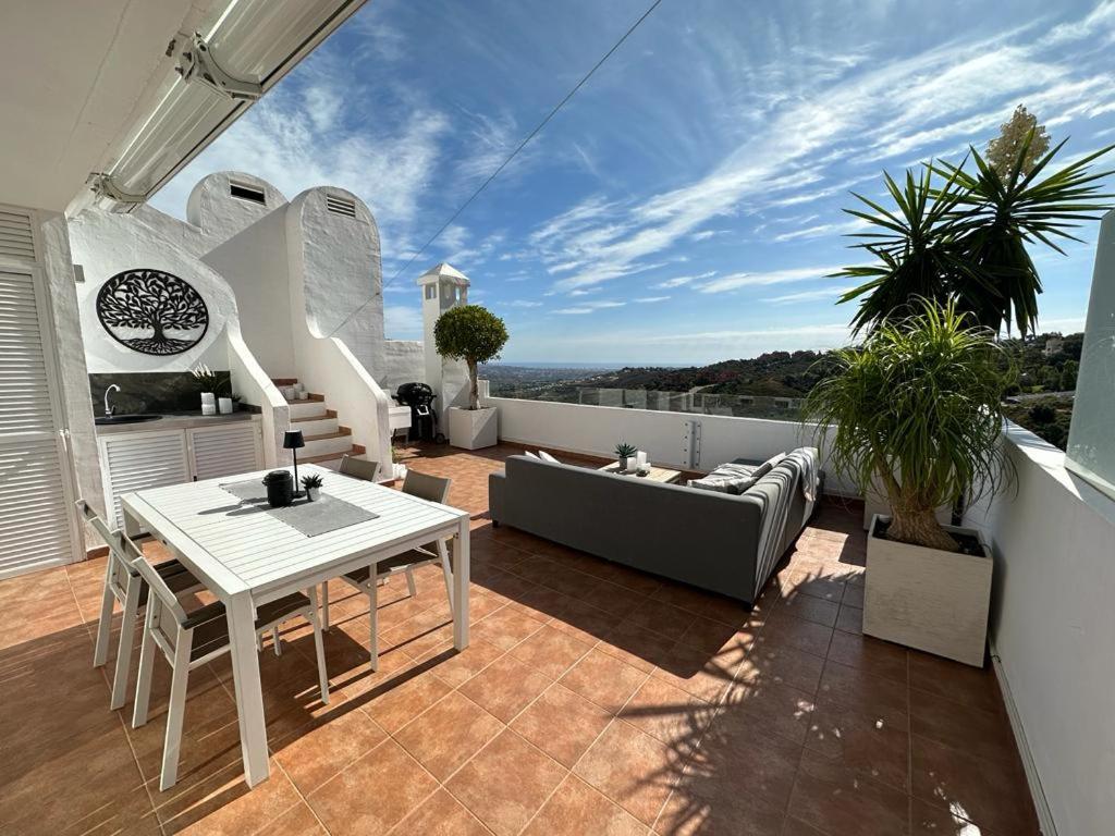 Ferienwohnung Penthouse Mit Privatem Jacuzzi In Marbella - La Mairena Ojén Exterior foto